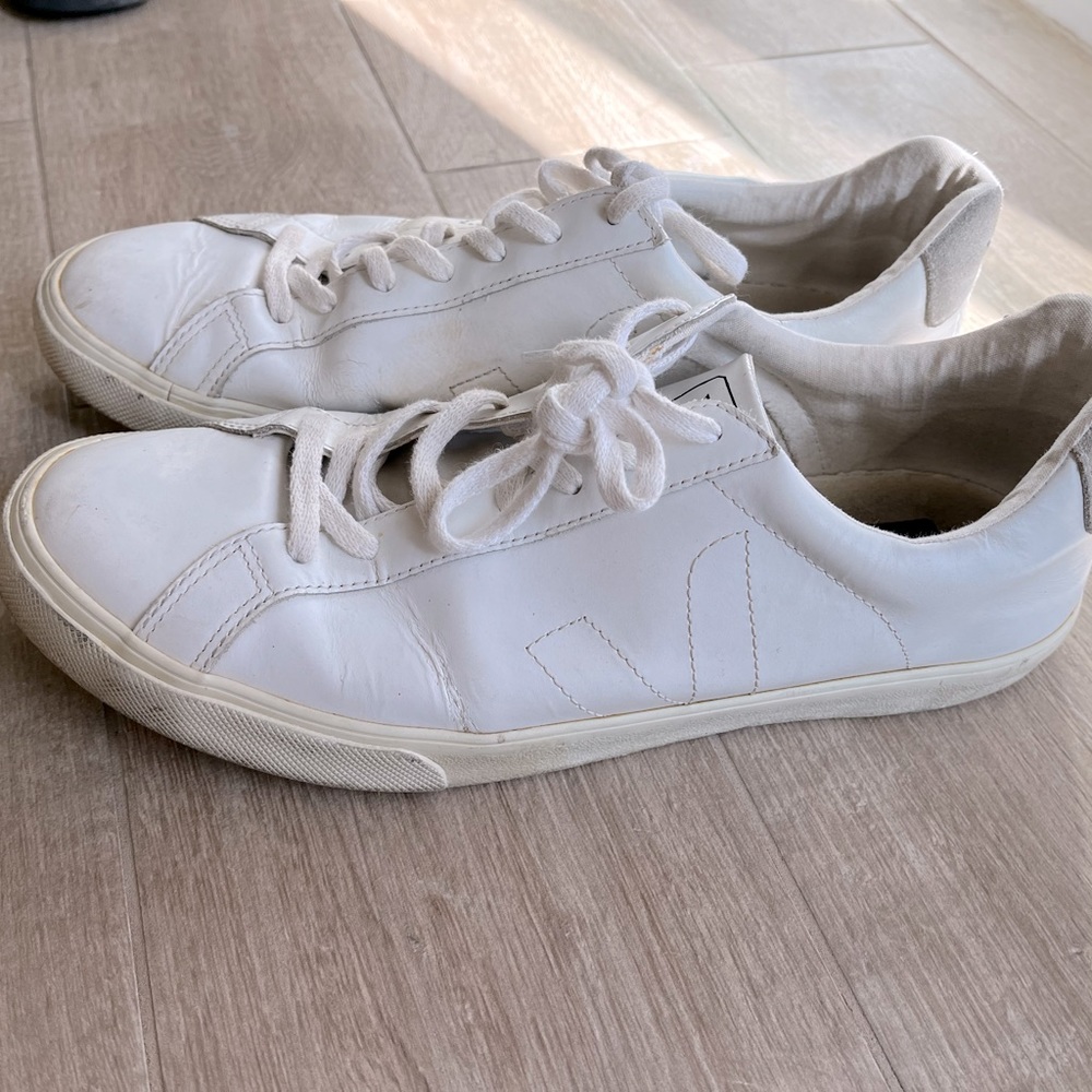 Veja classic white sneakers size 11.5